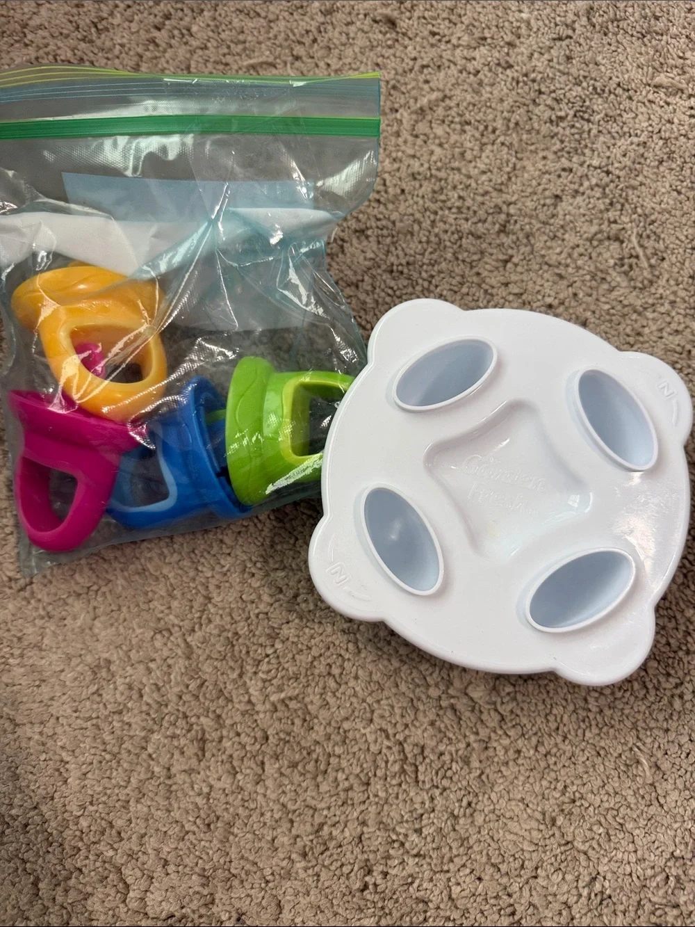 👶 5/$10!! Kids Multi-Color Popsicle Molds